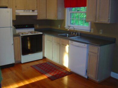 30 Columbus Ave, Concord, NH 03301 - photo 4