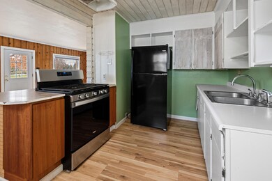 1335 NW Harmon Blvd, Bend, OR 97701 - photo 5