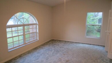 5400 Genevieve Cir, Zephyrhills, FL 33542 - photo 4