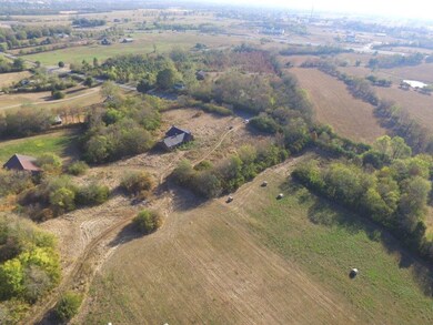 712 Danville Loop 1 Rd, Nicholasville, KY 40356 - photo 7