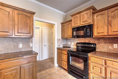 1203 S Mockingbird Ln, Skiatook, OK 74070 - photo 7