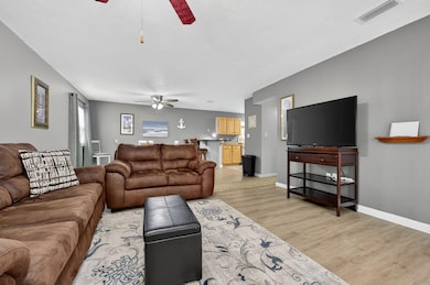 14 6th St, Shalimar, FL 32579 - photo 7