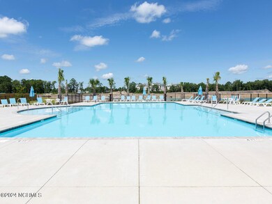 Watersidepool72023L33A8356-004-011-1280x
