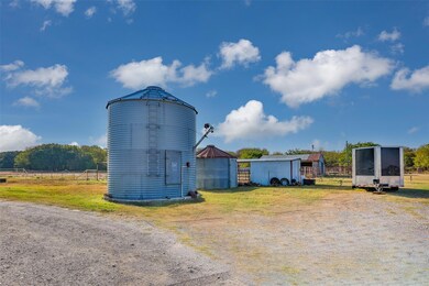 8889 Fm 2071 (~17 Acres), Valley View, TX 76272 - photo 4