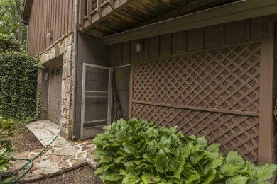 239 Angwen Ave, Manchester, TN 37355 - photo 5