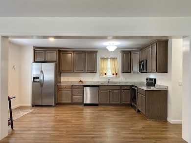 25 Exeter St unit A, Taunton, MA 02780 - photo 6