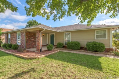 609 S Lombard Ln, Skiatook, OK 74070 - photo 2