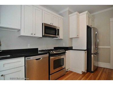 947 Hope St unit 1, Providence, RI 02906 - photo 5