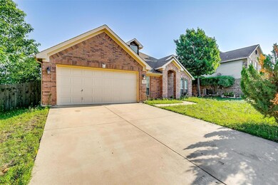 922 Randall Rd, Weatherford, TX 76087 - photo 2