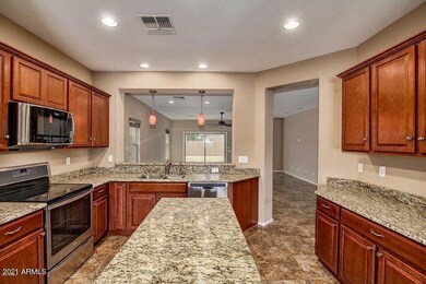 Kitchen2