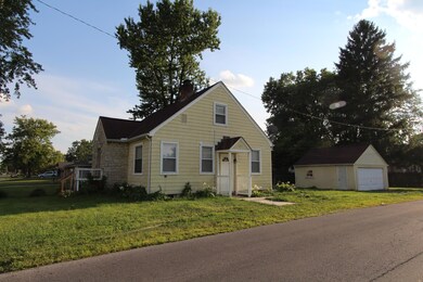 1023 Bernhard Rd, Columbus, OH 43227 - photo 2