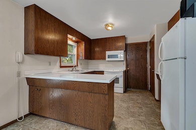 1105 Summit Ave N, Sauk Rapids, MN 56379 - photo 5