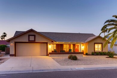 13550 W Sky Hawk Dr Sun City-large-002-1