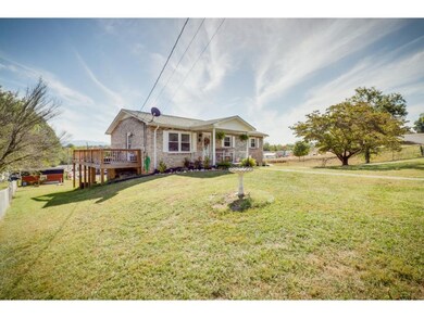 1012 Fremont Dr, Johnson City, TN 37601 - photo 2