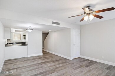 935 N Granite Reef Rd unit 100, Scottsdale, AZ 85257 - photo 5