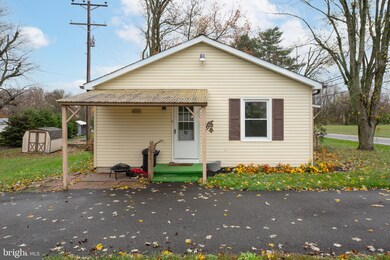 282 Woodstown Daretown Rd, Pilesgrove, NJ 08098 - photo 4