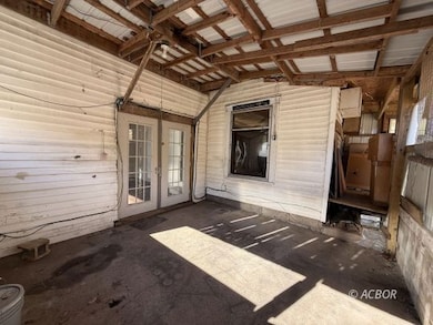 43038 Ohio 124, Pomeroy, OH 45769 - photo 4