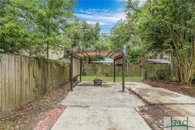 1221 E 32nd St, Savannah, GA 31404 - photo 4