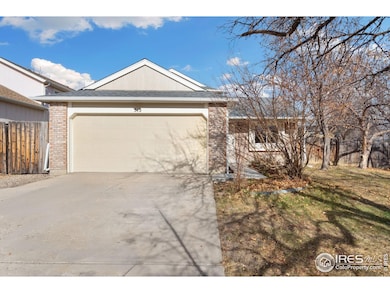 513 Edgewood Dr, Loveland, CO 80538 - photo 2
