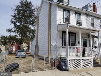 231 Essex St, Gloucester City, NJ 08030 - photo 2