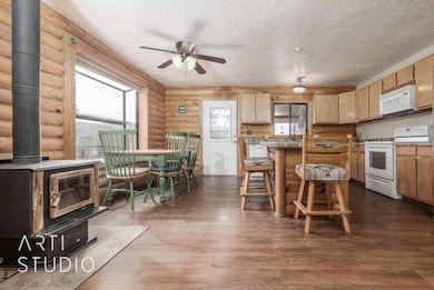 253 Hillside Ln, Brookside-Radlee Iverso