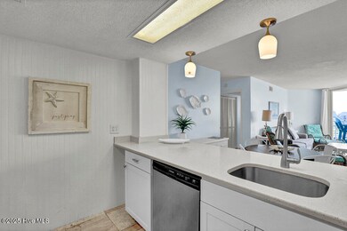 2000 New River Inlet Rd unit 3213, North Topsail Beach, NC 28460 - photo 2