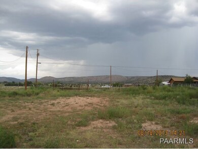 365 W Quail Rd, Paulden, AZ 86334 - photo 6