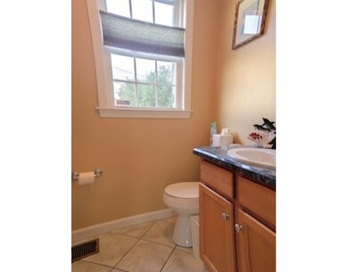 54 Boxberry Ln unit 54, Rockland, MA 02370 - photo 4