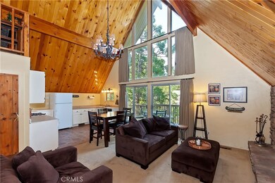 1192 Evergreen Ln, Lake Arrowhead, CA 92352 - photo 2