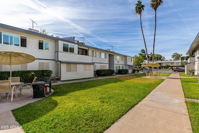 2533 W Rose Ln, Phoenix, AZ 85017 - photo 7