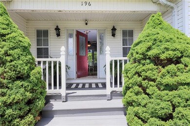 Welcome to 196 Pleasant Drive! Great West Iredell location located close to Troutman NC.