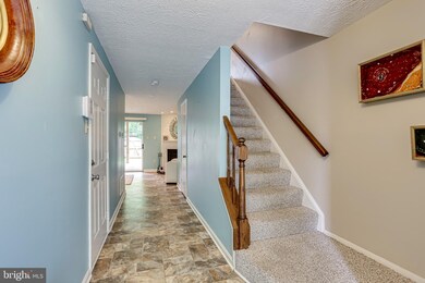 6323 Early Red Ct, Columbia, MD 21045 - photo 3