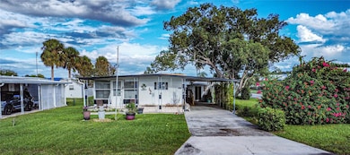 5316 Comanche St, Zephyrhills, FL 33542 - photo 7