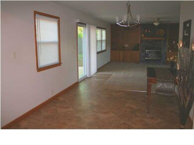 Open with the dinning area and kitchen close by, m
