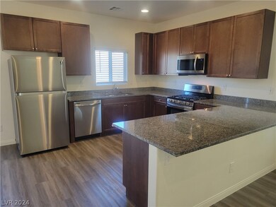 8067 Kings Guard St, Las Vegas, NV 89139 - photo 5