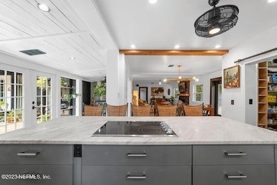 6975 Oakwood Dr, Jacksonville, FL 32211 - photo 3