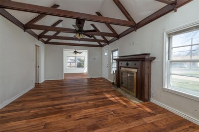 309 N Roe St, Fort Worth, TX 76108 - photo 7