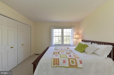 3205 Brynwood Place, Herndon, VA 20171 - photo 6