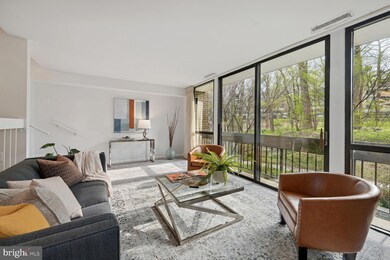 4978 Sentinel Dr, Bethesda, MD 20816 - photo 4