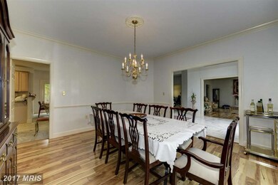 13206 Franklin View Ct, Fairfax, VA 22033 - photo 5