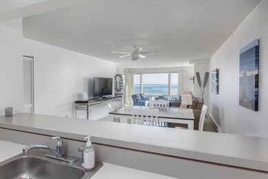 Linwood Arms unit 32, Old Orchard Beach, ME 04064 - photo 3