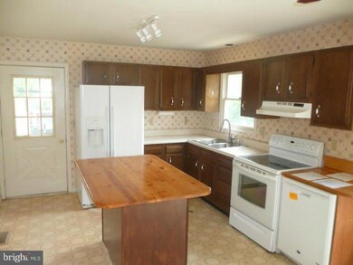 919 E D St, Brunswick, MD 21716 - photo 5