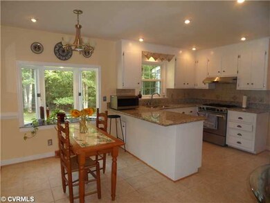 Kitchen - Updated with granite and stainless steel