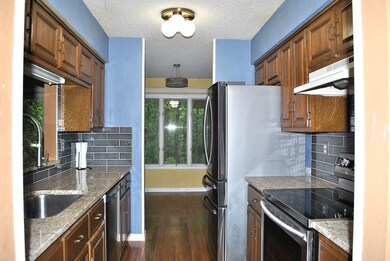 11 Eaton Cir, Bella Vista, AR 72715 - photo 3