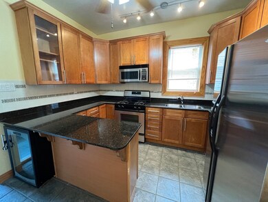 1053 N Oakley Blvd unit 2, Chicago, IL 60622 - photo 4