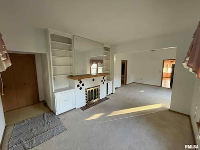 1849 44th St, Rock Island, IL 61201 - photo 4