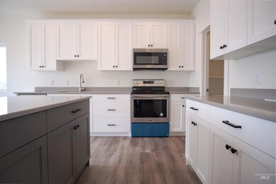 2349 Dorchester Ave, Burley, ID 83318 - photo 5