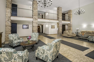 Light, bright, open and spacious entry way