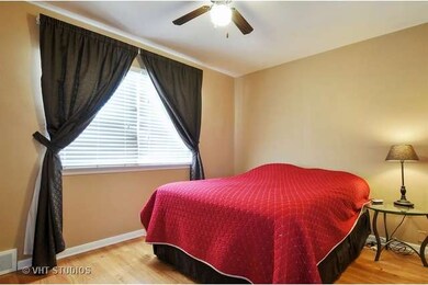 813 N Loomis St, Naperville, IL 60563 - photo 5