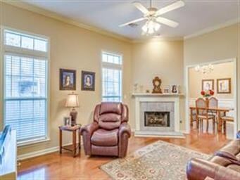 Corner fireplace